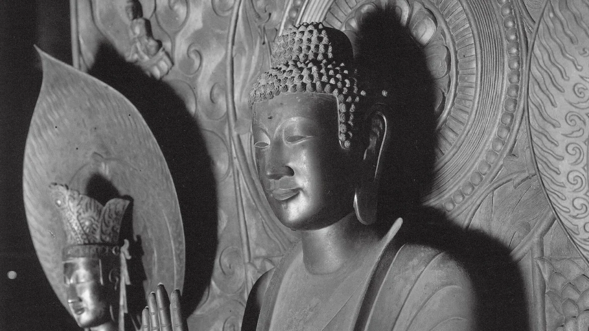 法隆寺 釈迦三尊像